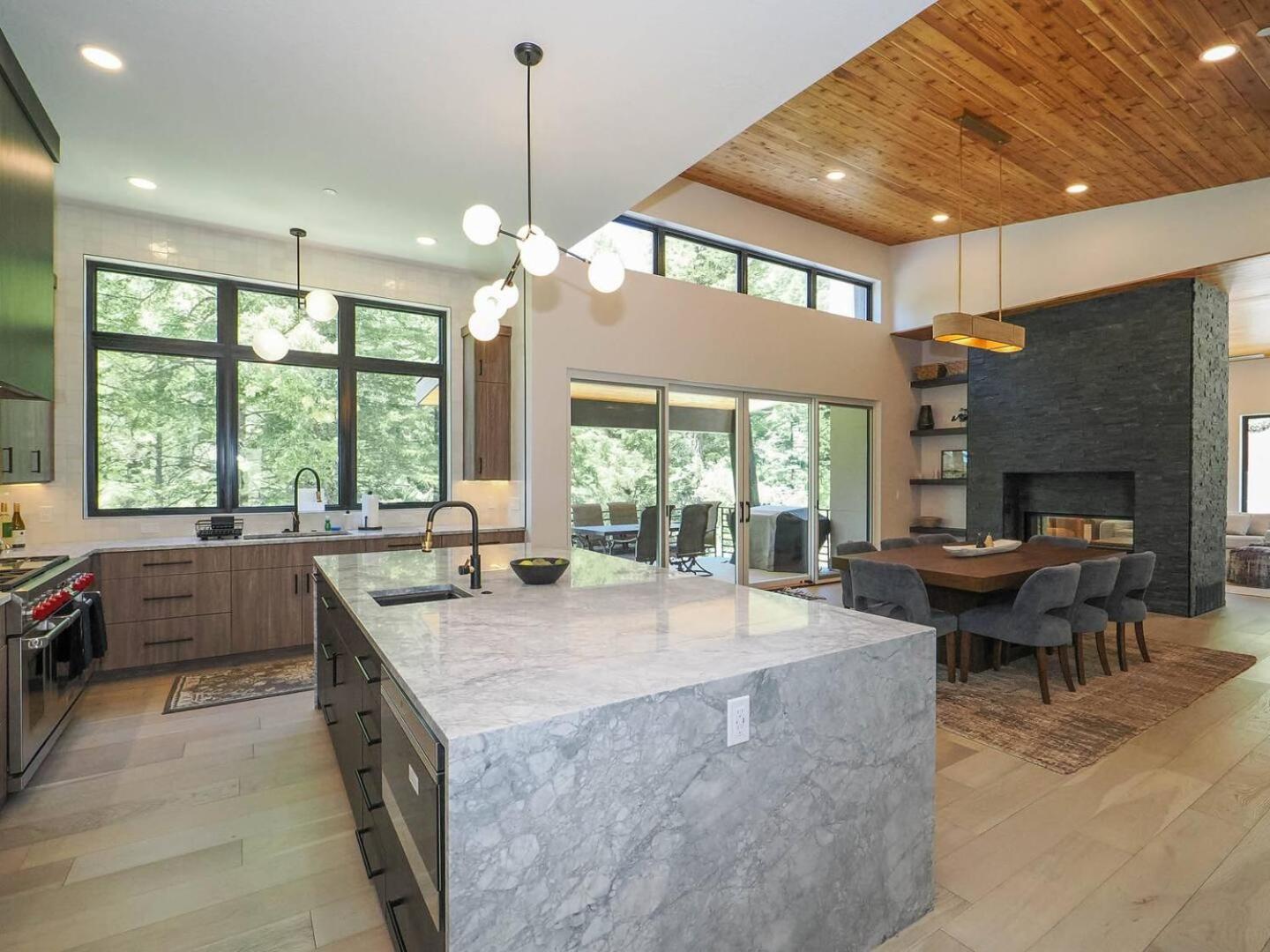 Luxury 4Br Mountain Retreat Near Sundance Resort Экстерьер фото